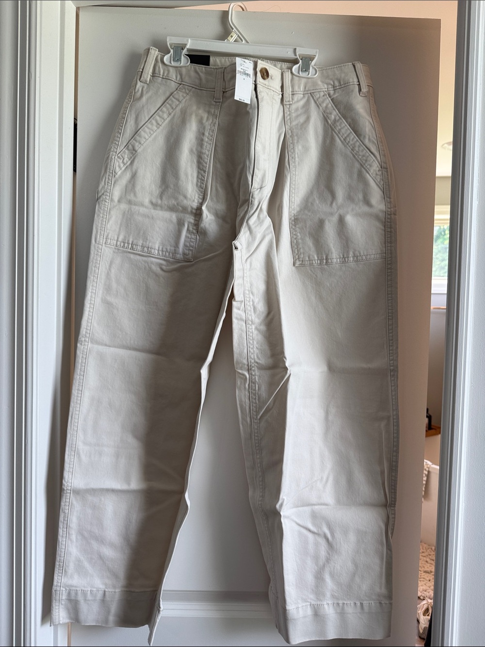 Women’s Cream Authentic Chino Barrel Pant, midrise, cropped